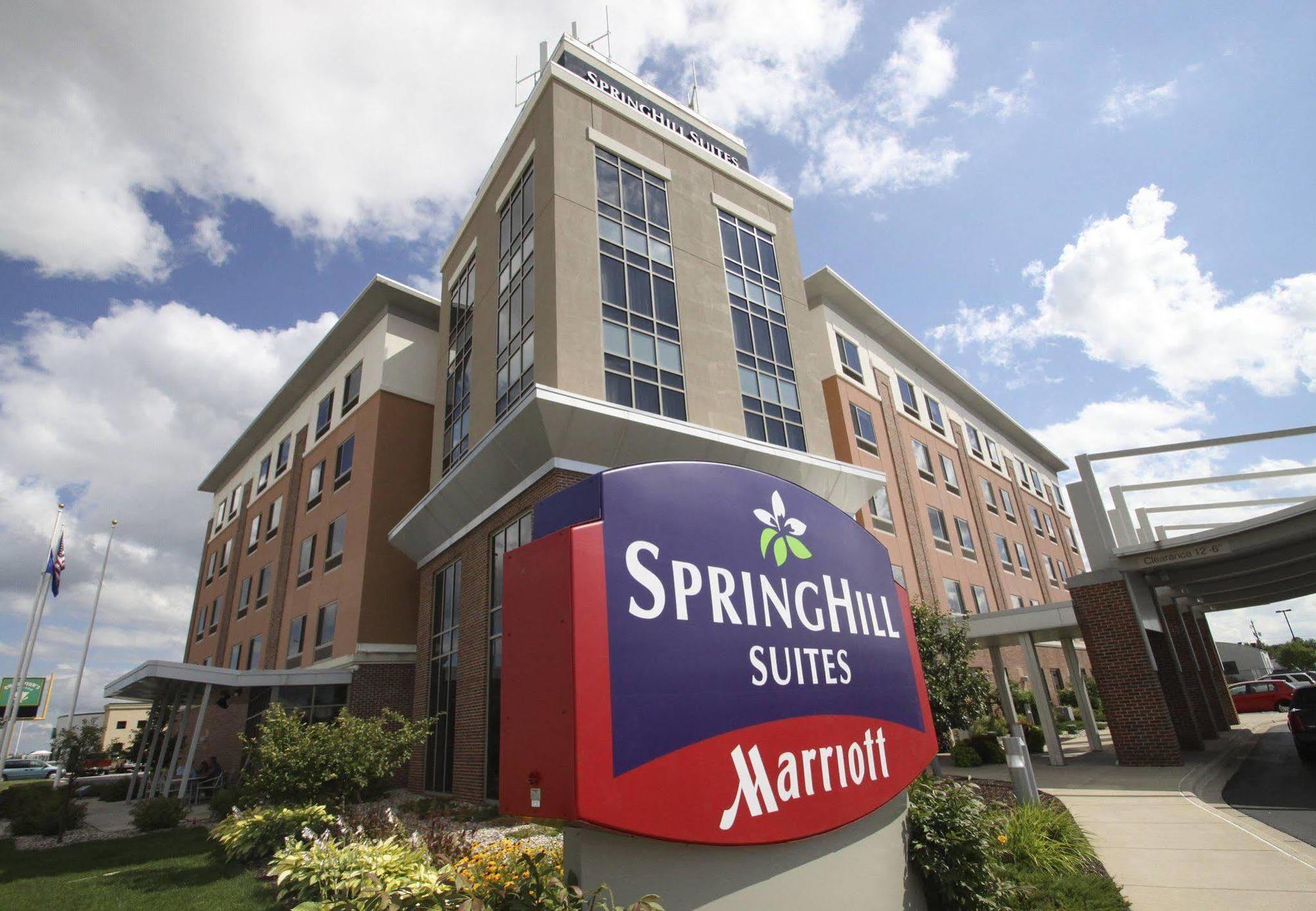 Springhill Suites By Marriott Green Bay Exterior photo